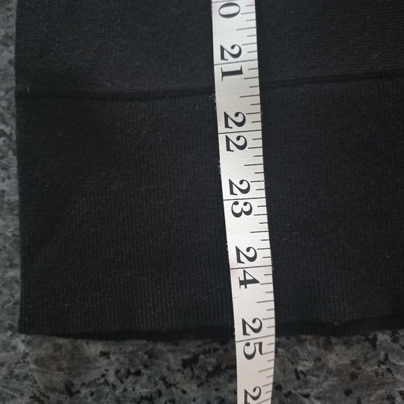 Spanner Rhinestone And Pearl Embellishment Sweater Sz Medium - Picture 8 of 8